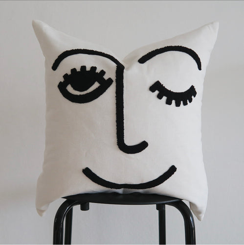 SMILEY DANIEL, 18x18'' - Pillow Cover