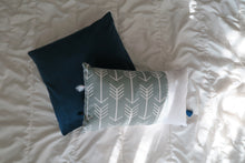 Load image into Gallery viewer, ENOC LUMBAR, 12x20&#39;&#39; - Pillow Cover -