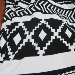FOXI, THROW Blanket