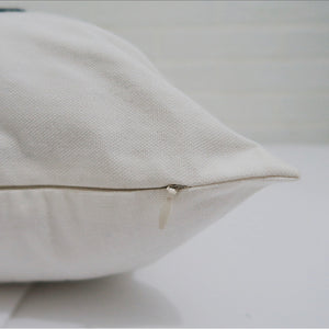 SMILEY DANIEL, 18x18'' - Pillow Cover